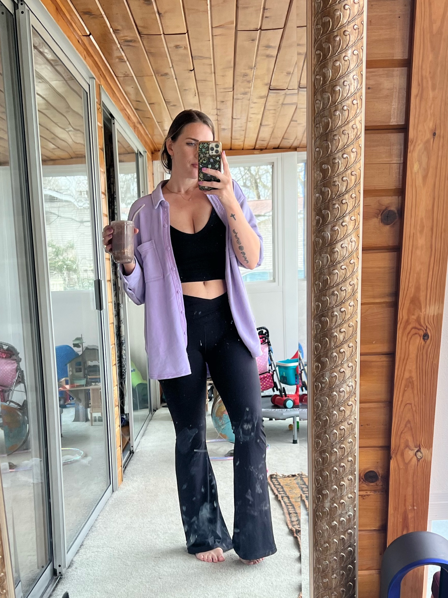 Todays comfy aerie set (ok going to clean my mirror RIGHT NOW)
Living in this flare legging and my aerie bra & shacket 

#LTKSeasonal #LTKfindsunder50 #LTKsalealert