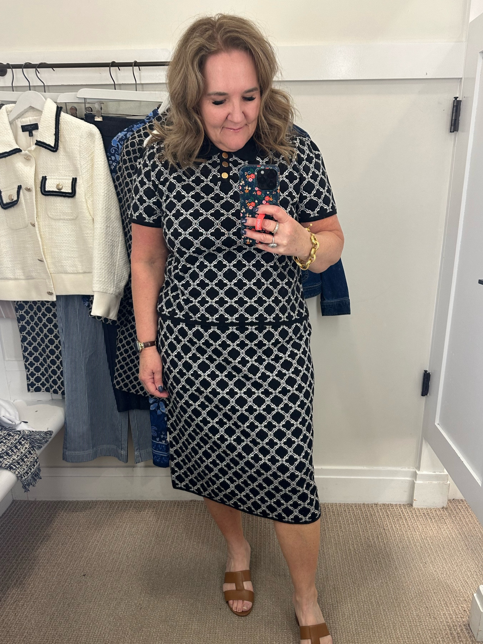 These two pieces are a knit sweater fabric. Wearing size XL. the xl works in the top, but the skirt I could use the large petite. I’d want it a bit shorter and narrower. But I loved it. Great separates too!! 

Work outfit Sunday dress monochromatic Talbots 

#LTKfindsunder100 #LTKover40 #LTKsalealert