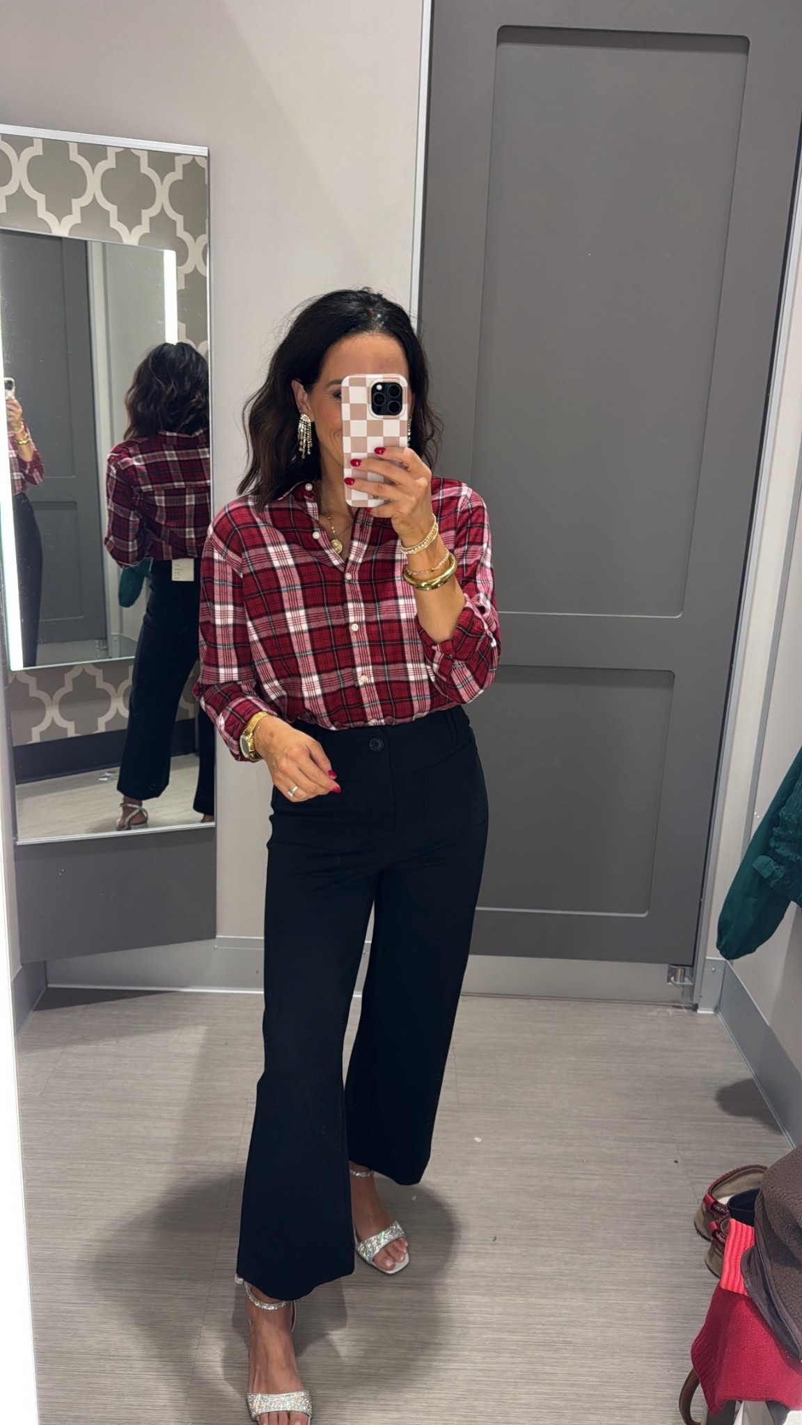 If you’ve been on the hunt for a festive flannel for the season, this is the one!! So cute and perfect for everyday wear! Target winter fashion target holiday outfits festive looks casual style elevated basics VintagePickin

#LTKgrwm #LTKootd #LTKHoliday