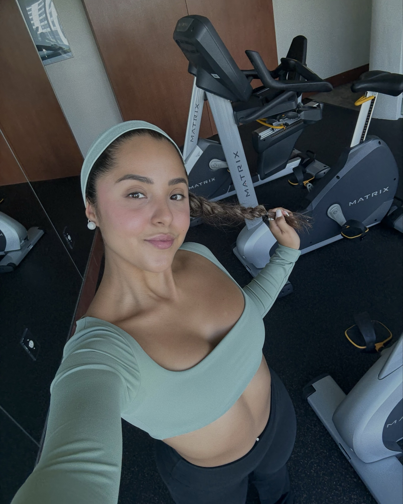 cute & comfy gym top ✨ // I loveee the quality 

#LTKPetite #LTKSaleAlert #LTKActive