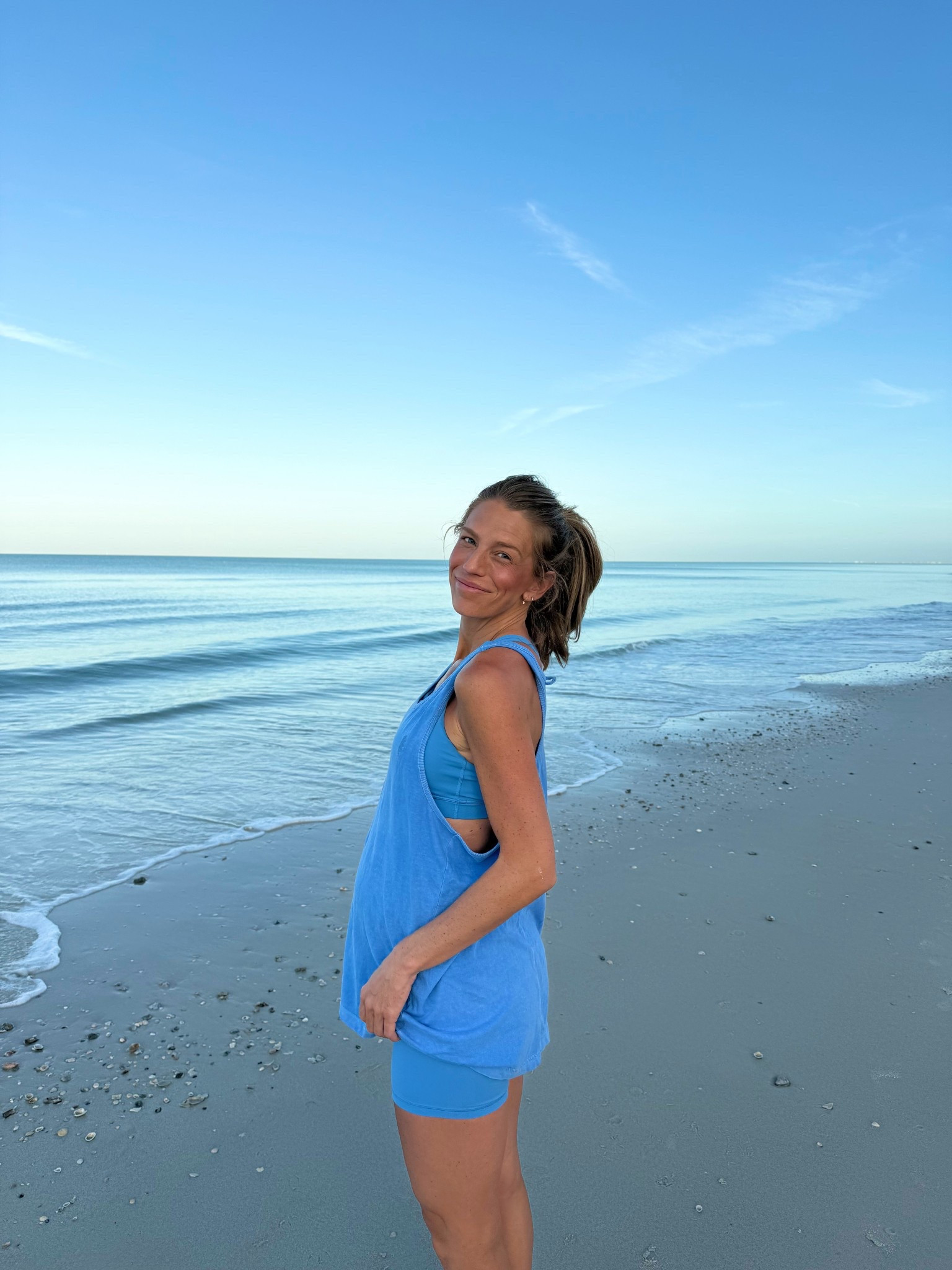 My tee is sold out in this color but available in other colors. linked a few similar options too 💙

#LTKActive #LTKfitnessgoals #LTKBump