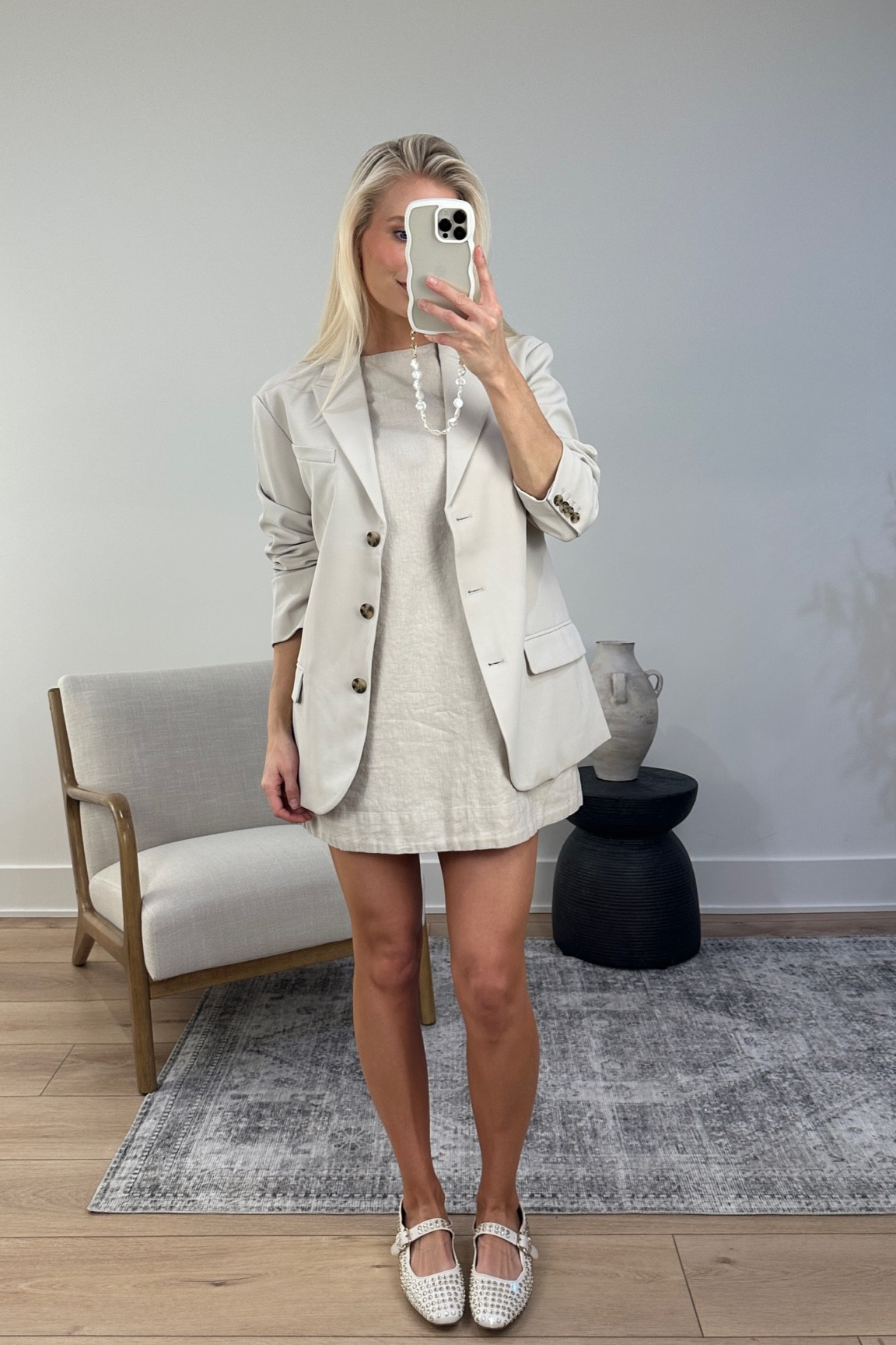 My Abercrombie code is live!! Get 20% off all dresses + 15% off everything else AND you can use my code: AFKATHLEEN for an additional 15% off your purchase! 

I’m wearing a small in dress, medium in blazer, shoes run tts! #kathleenpost #abercrombie 

#LTKstyletip #LTKSeasonal #LTKsalealert