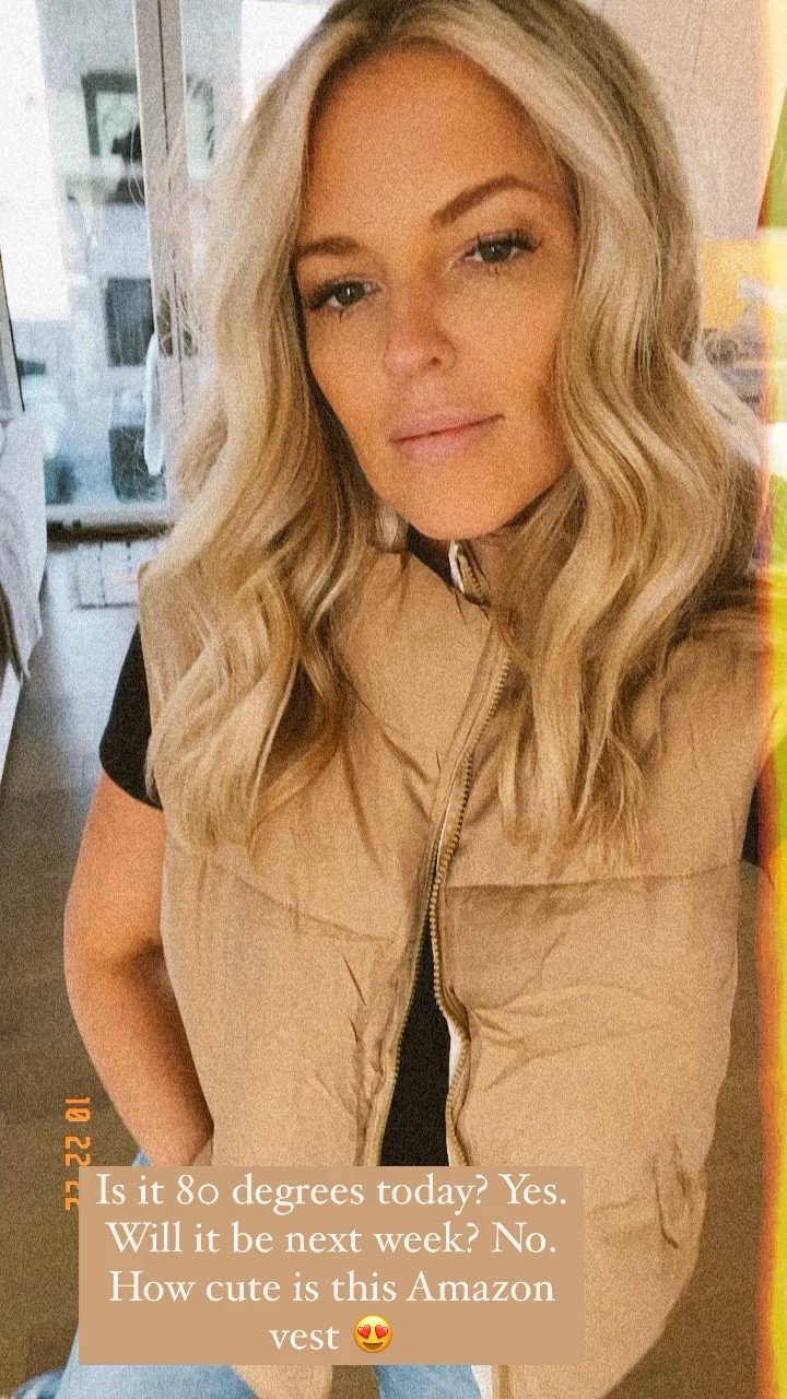 Amazon women’s crop puffer vest in khaki 

#LTKstyletip #LTKunder50