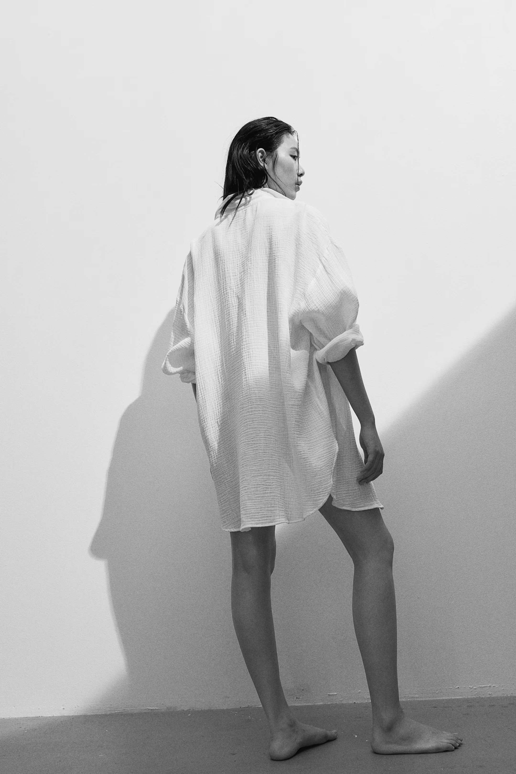 Muslin Beach Shirt | H&M (US + CA)