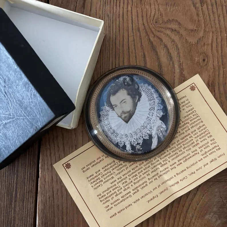 Vintage Sir Walter Raleigh Miniature Paperweight by Nigel & June Pain (Original Box) | Etsy (Global)