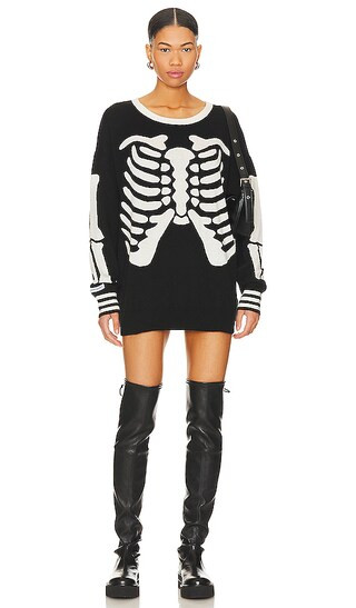 Skully Cashmere Sweater in Black | Revolve Clothing (Global)