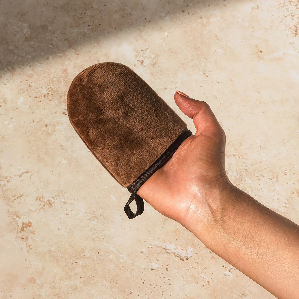 Glow Mini Mitt – Streak-Free Tanning Anywhere | Glow & Grow | Glow & Grow