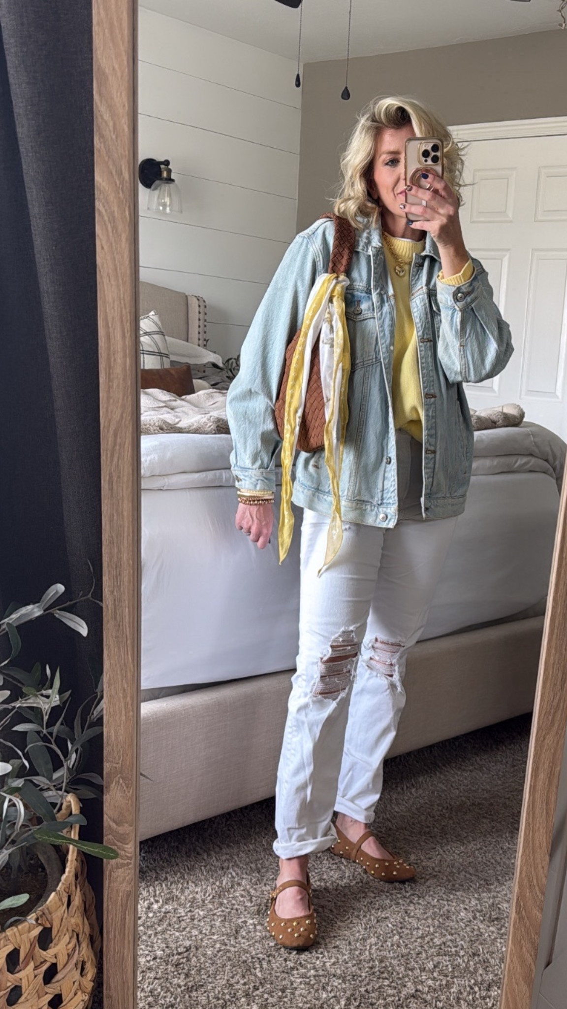 Mom outfit
Spring outfit 
Butter yellow
Amazon fashion
Spring outfits 2026

#LTKOver40 #LTKootd #LTKmomlife
