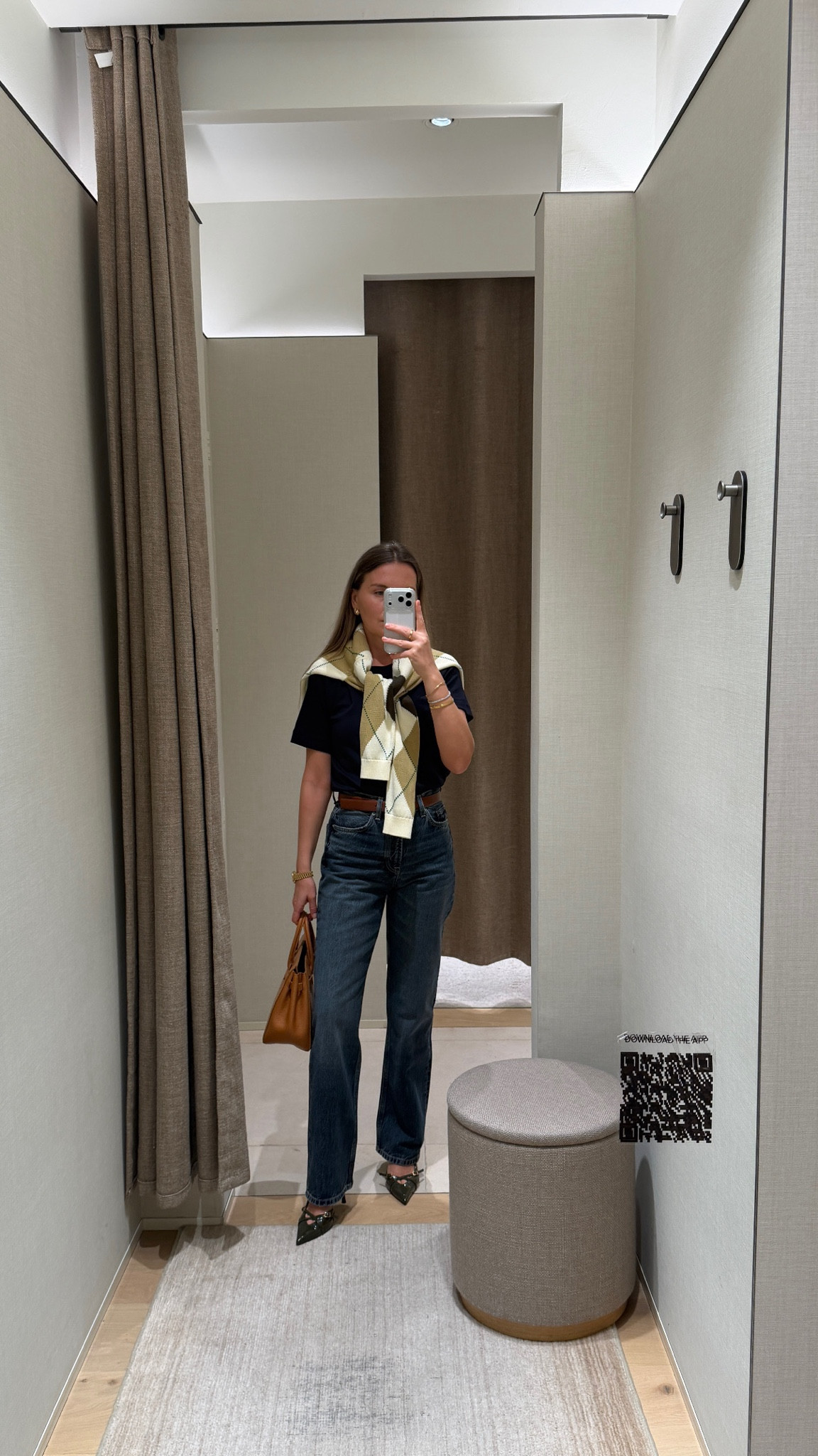 Wearing size Small on top and size 34 in Jeans 

#LTKSaleAlert #LTKvlog #LTKootd