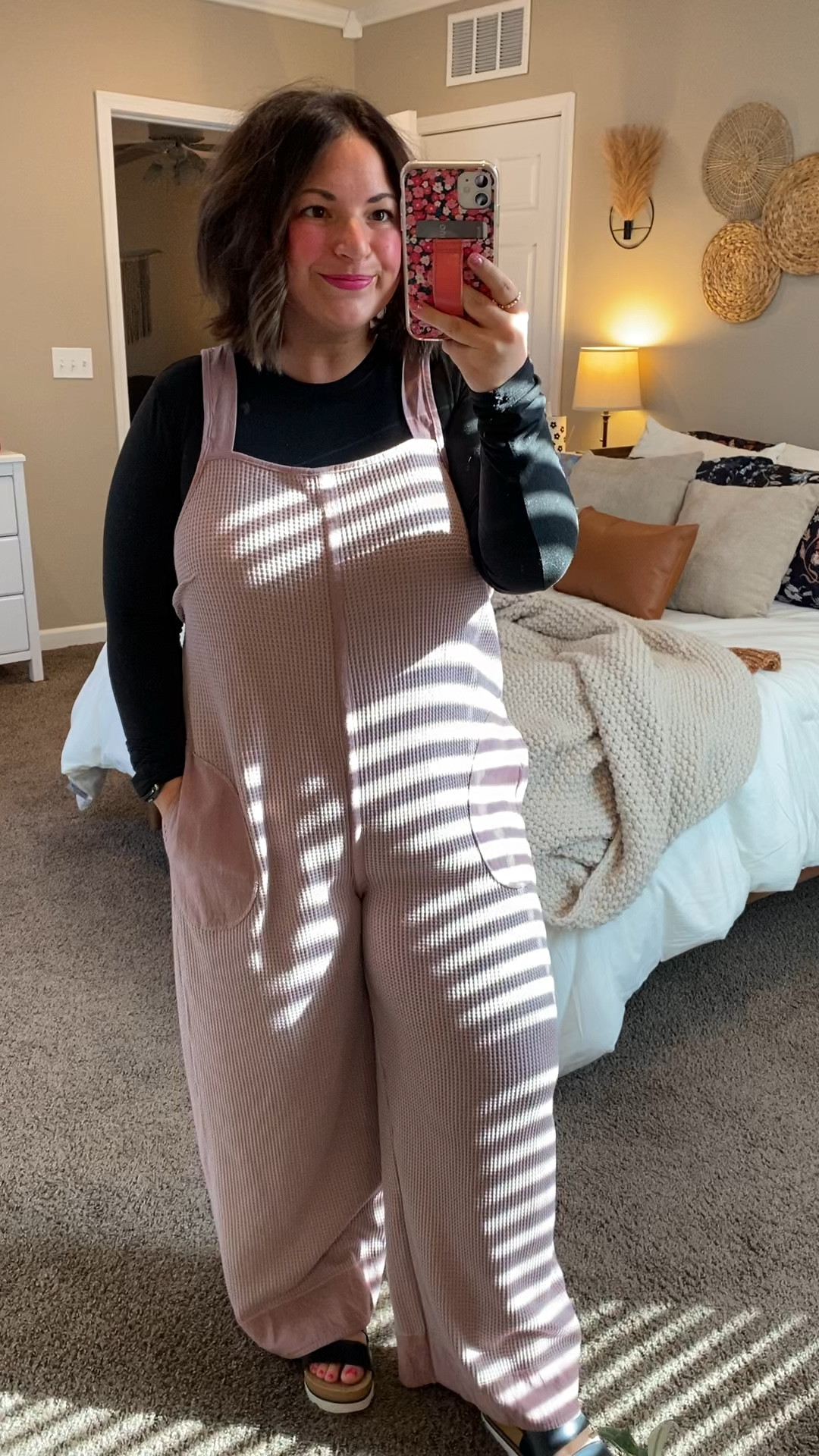 Free people dupe!!

sandals: fit true to size // wearing a 5
long sleeve: fits true to size // wearing a medium
romper: fits true to size // wearing a large 

 #LTKMidsize #LTKStyleTip #LTKWorkwear