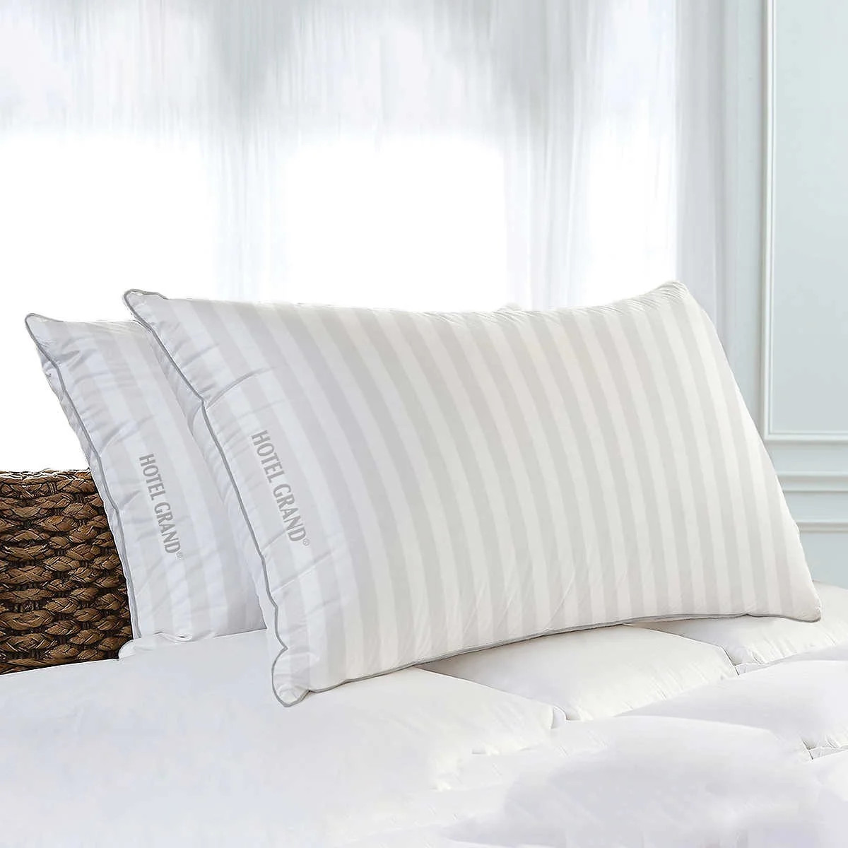 Hotel Grand Feather & Down Pillow, 2-pack – One Color, Standard/Queen - Walmart.com | Walmart (US)