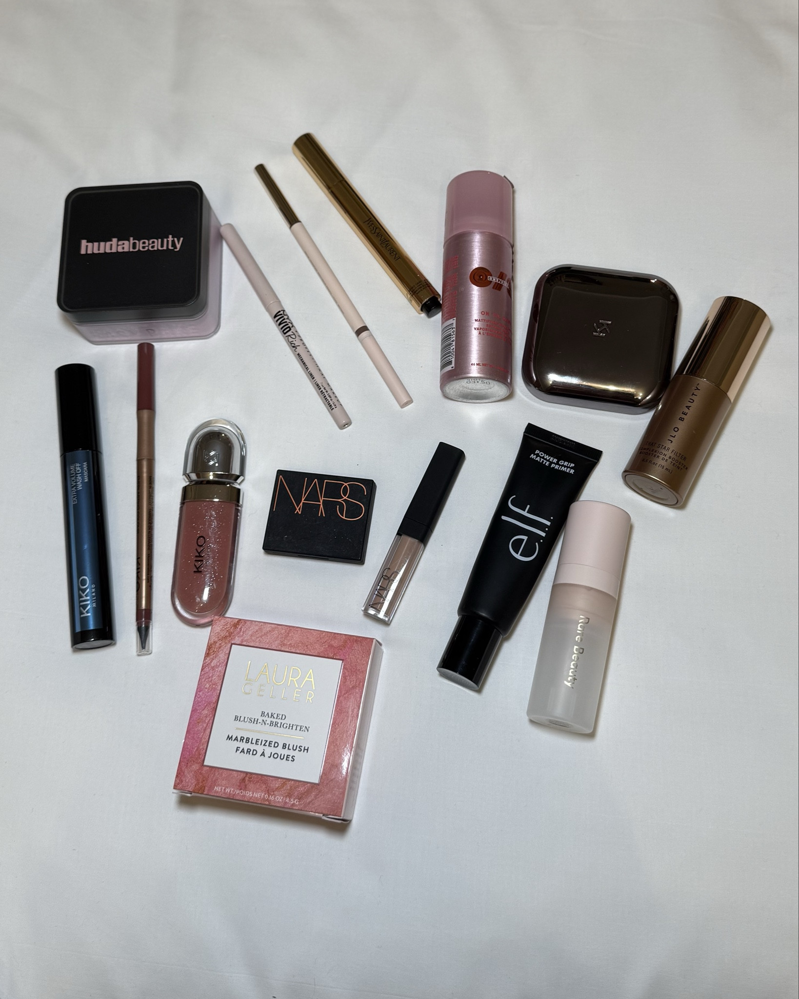 Makeup💋

#im40 #momsintheir40s #momsover40 #makeup #over40 #naturallips #travel 

#LTKOver40 #LTKTravel #LTKBeauty