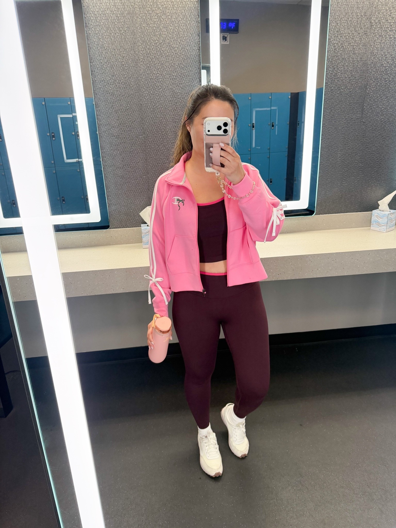 Workout Fit
Fabletics Set
Bow Jacket: Medium