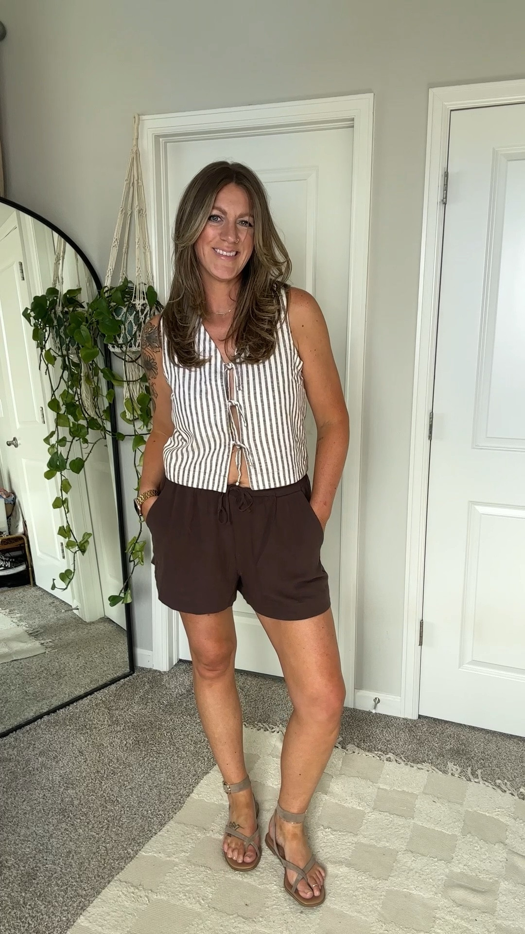 Medium top, US10 shorts, 11 sandals 

#LTKOver40 #LTKMidsize
