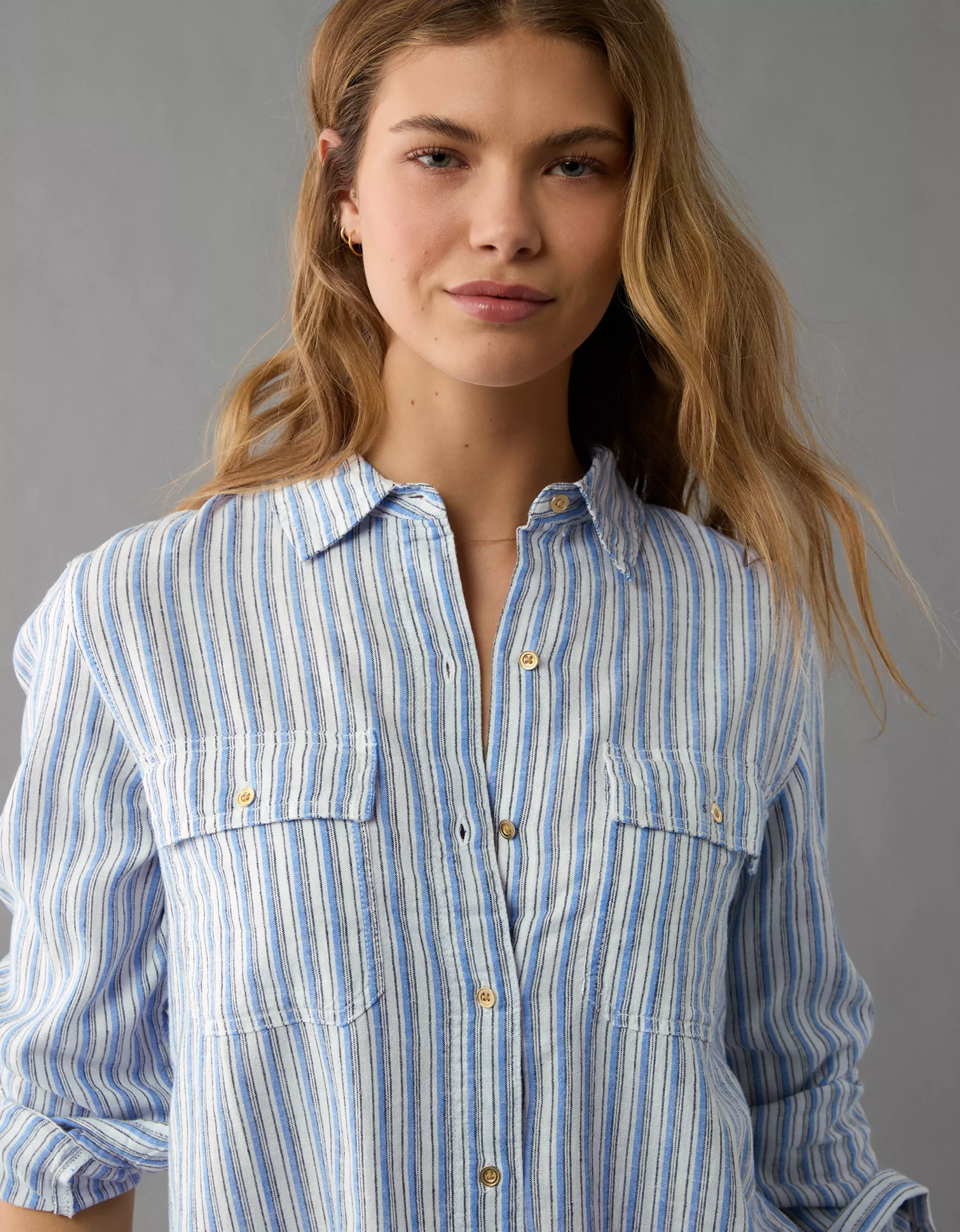 AE Weekend Vibes Linen-Blend Long-Sleeve Button-Up Shirt | American Eagle Outfitters (US & CA)