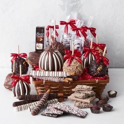 Holiday Caramel Apple Gift Basket, Large | Williams-Sonoma