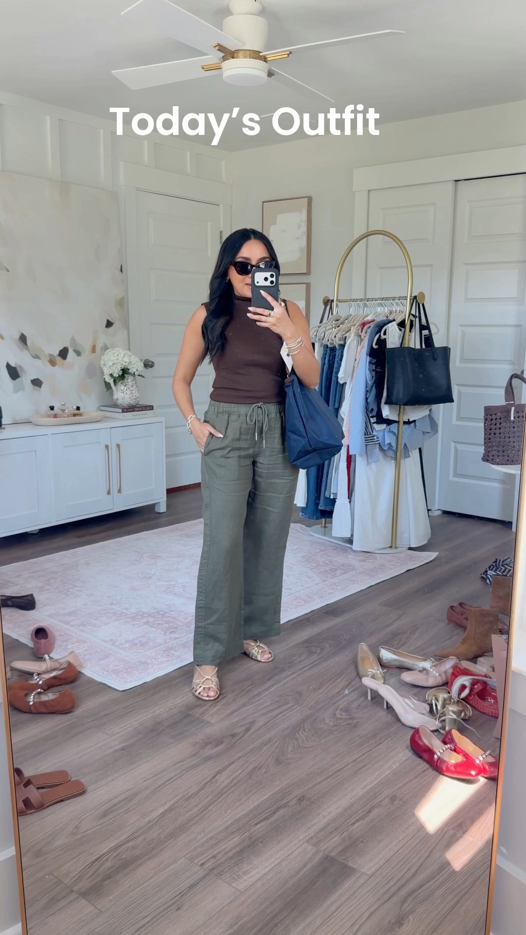 Brown top size xs TTS
Linen pants size xs short TTS
Gold sandals size 5 TTS

#LTKPetite #LTKgrwm #LTKootd