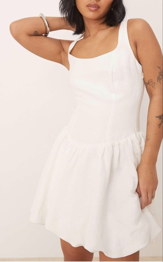Vestido corto blanco.White petite summer mini dress.Hey, i am 4'11/150cm petite bride and you will see a lot of bridal wedding fashion content. Follow along

#LTKPetite #LTKWedding