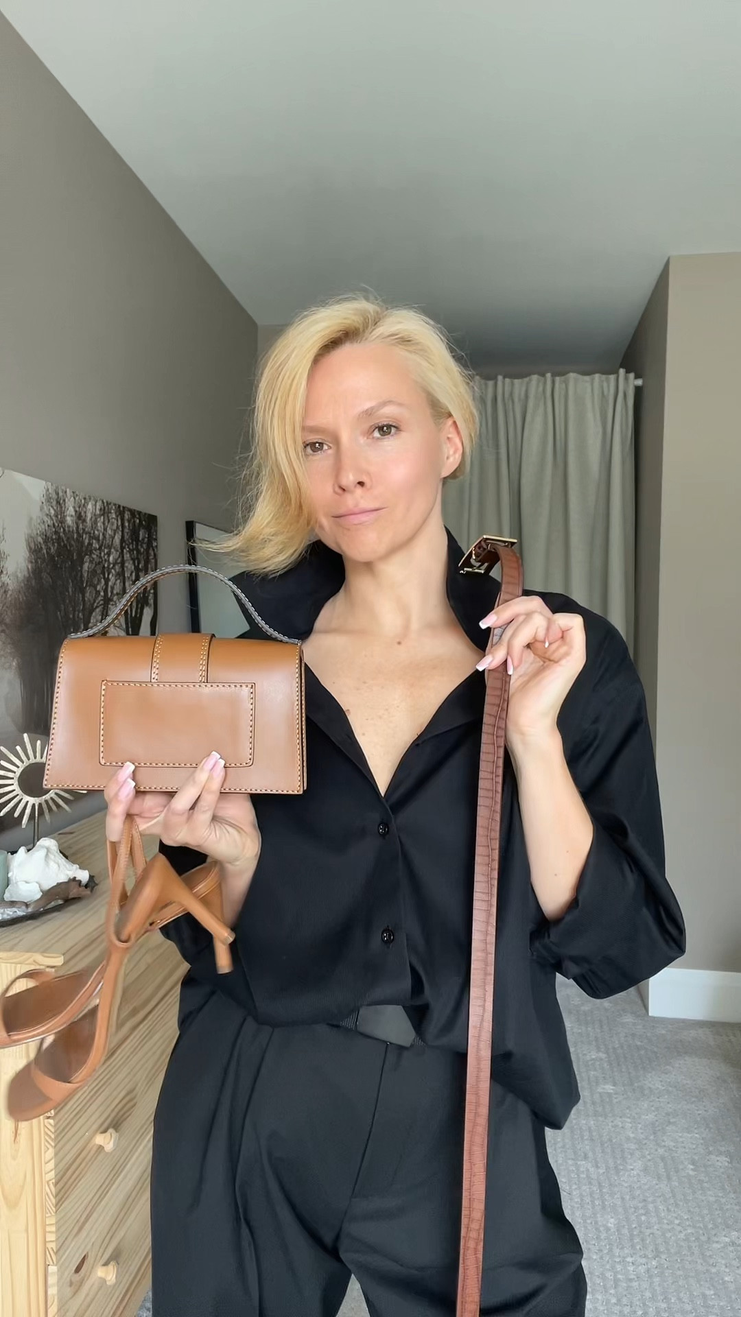 Shoes, bags, and belts in caramel color pair equally well with both black and white outfits—it's a fantastic investment! Choose pieces that fit your budget.

#LTKShoeCrush #LTKWorkwear #LTKNYFW