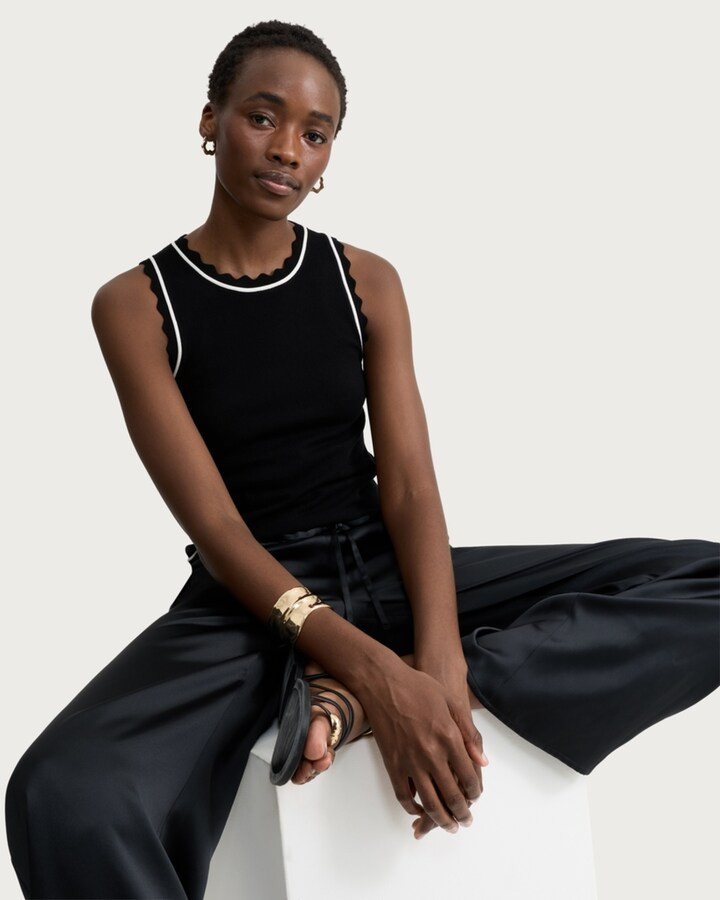F&F Scalloped Edge Racerback Vest in Black | Tesco F&F