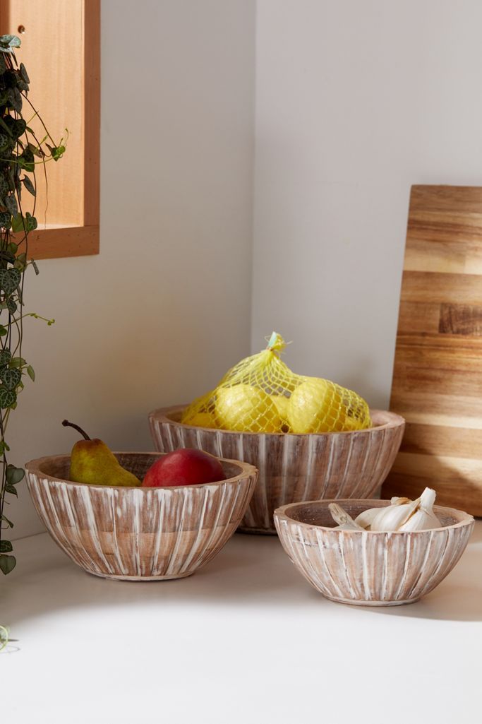 Wood Nesting Bowl Set | Urban Outfitters (US and RoW)