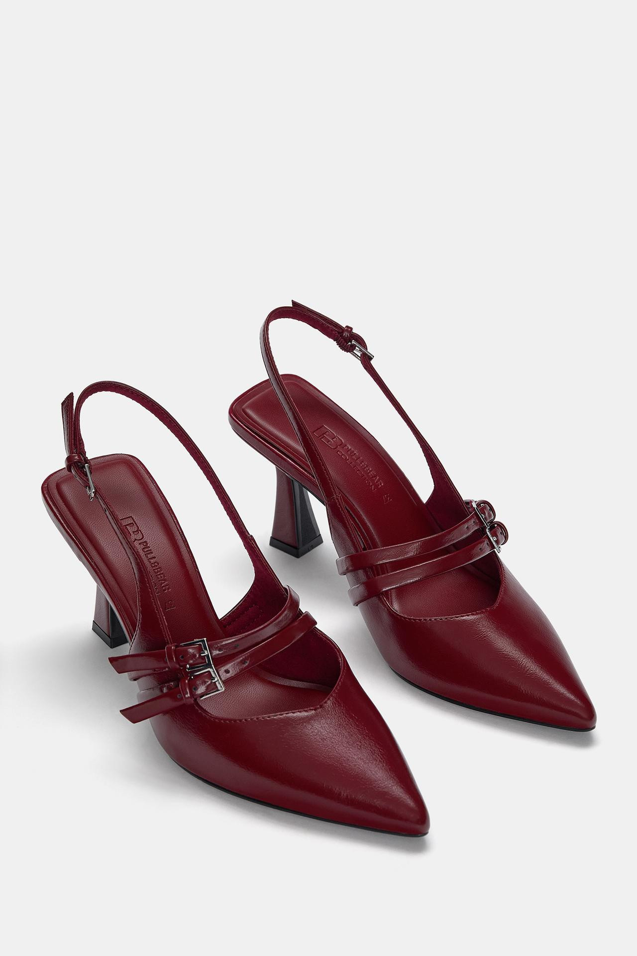 Chaussures à talon avec boucles | PULL and BEAR FR