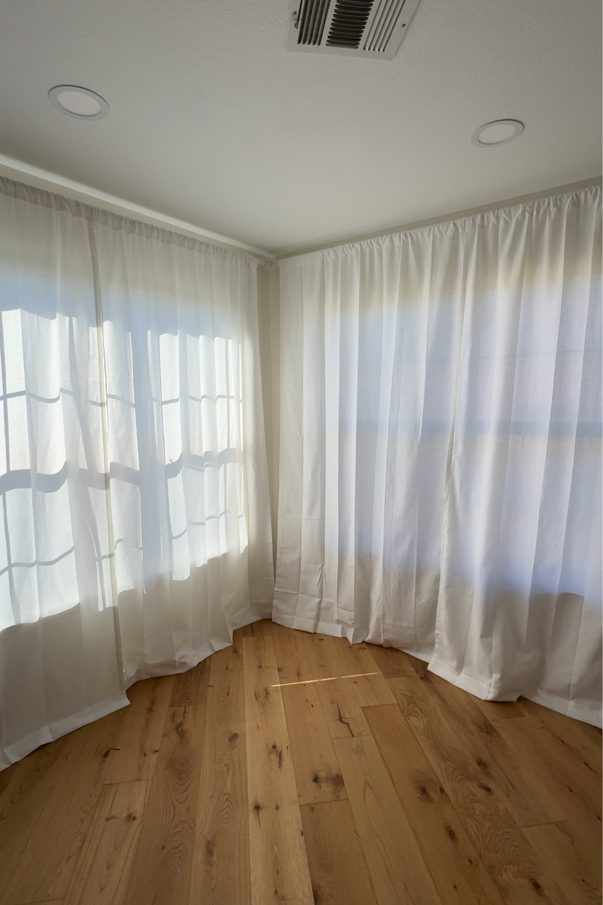 I added two more panels to each side to make it look more full & luxe! I also have our wooden floors linked with the exact color we chose! 🔨

#LTKVideo #LTKhome #LTKstyletip