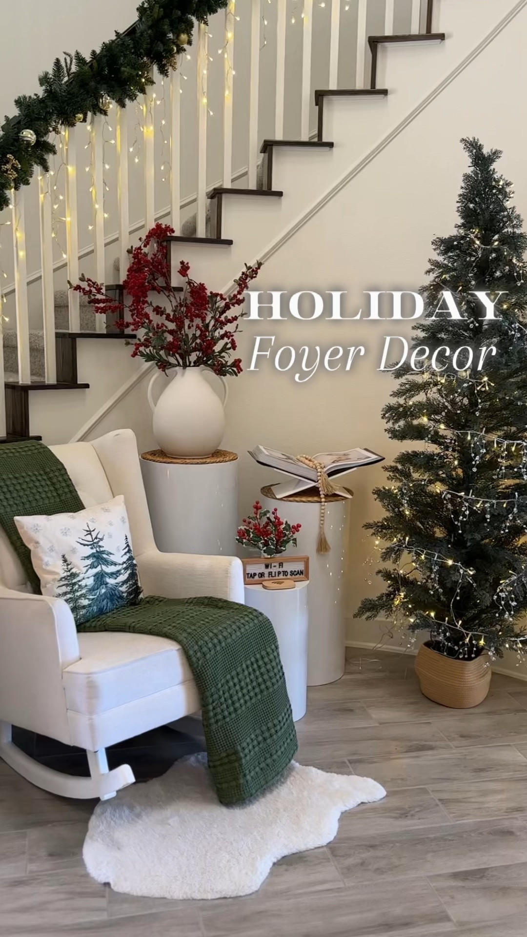 ✨🎄Holiday Foyer Styling ✨ Like & comment ‘LINK’ and I'll send you links to create this! 🥰🫶✨ 
#ChristmasDecor #EntrywayDecor #FoyerDecor 

#LTKhome #LTKSeasonal #LTKHoliday