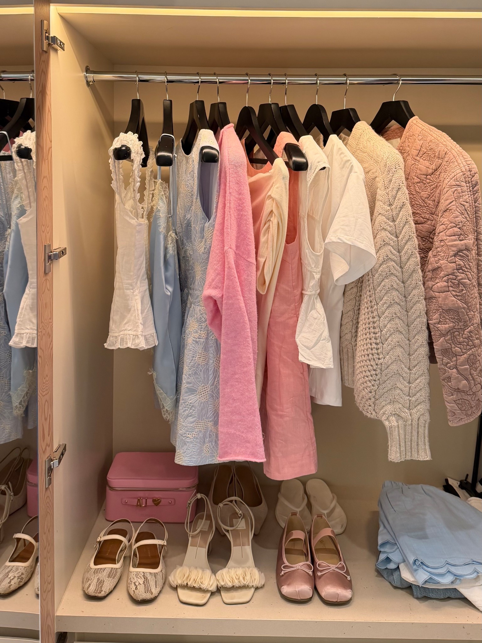 LA outfits 

#LTKgrwm #LTKTravel #LTKootd