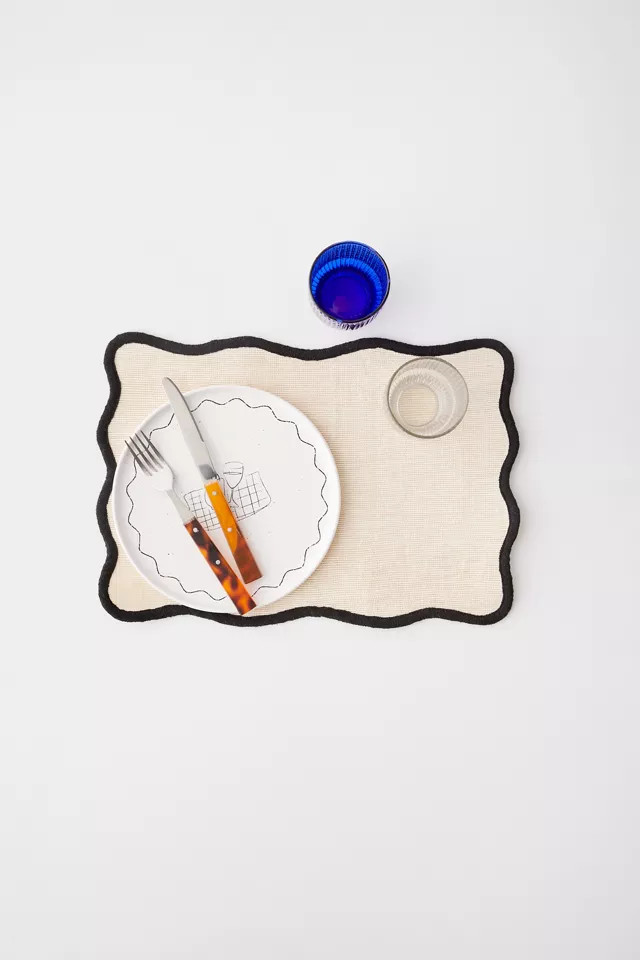 Jolie Wave Placemat Set | Urban Outfitters (US and RoW)