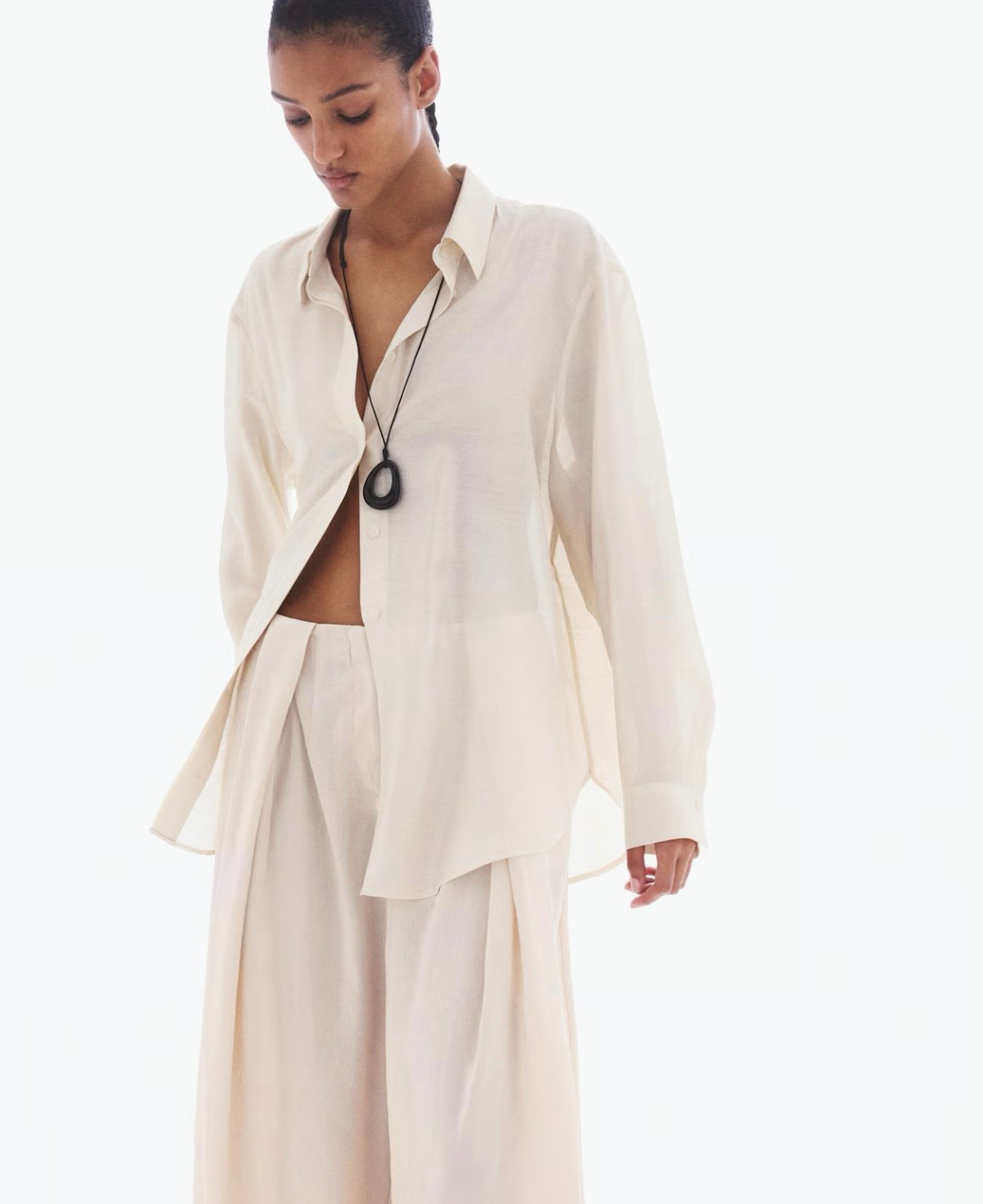 Love this top as a staple in your closet. Perfect to style so many ways. 

#LTKOver40 #LTKSeasonal #LTKootd