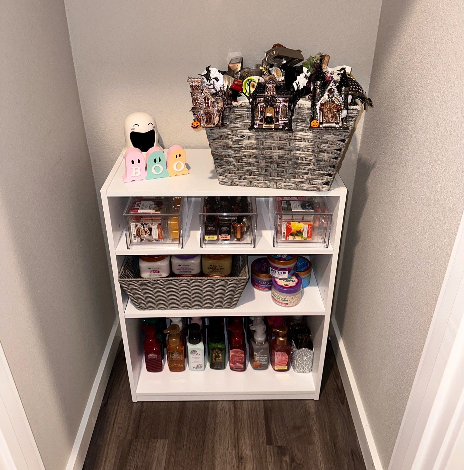 My new & improved restock closet😍 

#LTKHoliday #LTKHalloween #LTKhome