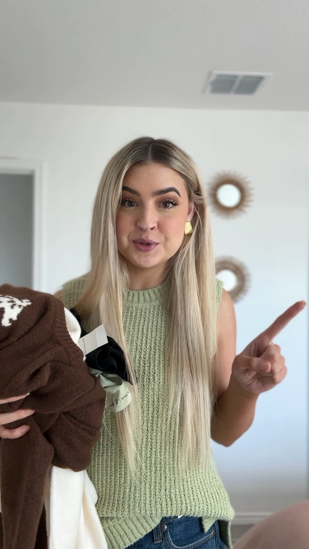 Safe to say they are all moving into my closet 🙌🏻🤎🌿🐎 also green is going to be my color for spring and summer I’m obsessed!!! @abercrombie #abercrombie #abercrombiehaul #abercrombiestyle #tryonhaul #haul #springhaul #springfashion #springclothinghaul #abercrombiejeans #abercrombieandfitch 

#LTKFindsUnder100 #LTKSaleAlert #LTKFindsUnder50