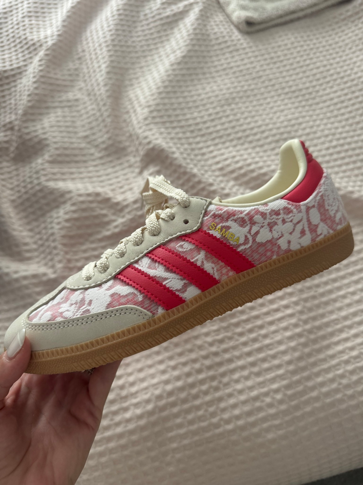 New shoes .. cutest 😍🥰🎂#LTKFindsUnder100

#LTKWorkwear #LTKActive
