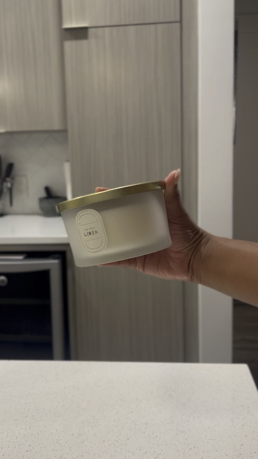 This candle will leave your home smelling like a freshly washed load. 🧼🫧

#LTKHome