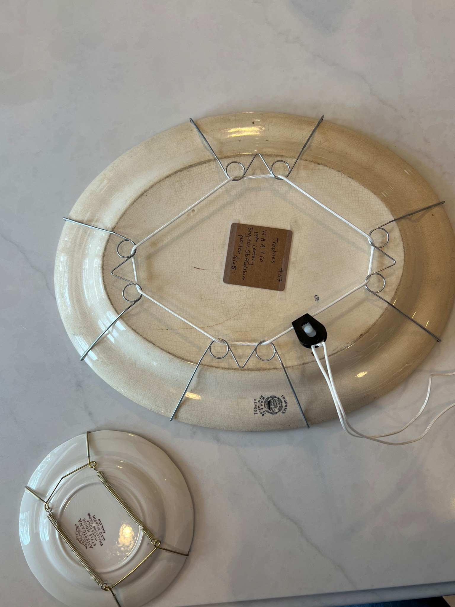 Plate hangers large plate hangers platter hangers Amazon finds 

#LTKSaleAlert #LTKHome #LTKFindsUnder50