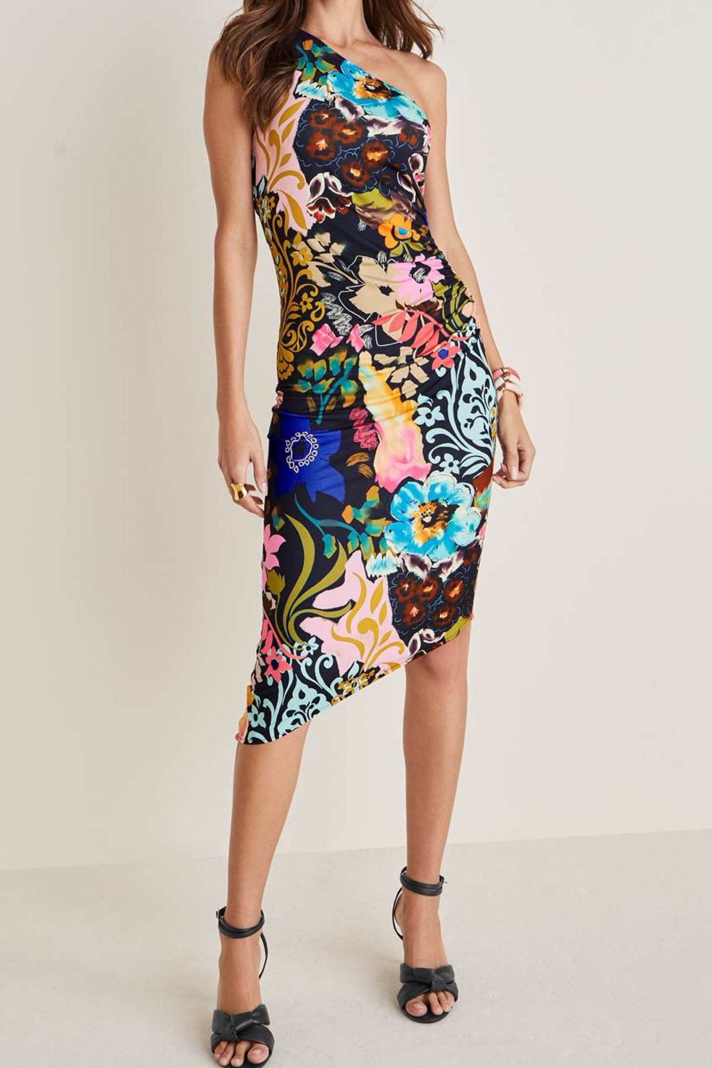 Adorable dress comes in multiple colors. I am 5’4”, 113 lbs and wear size small (2 in swim skirt). 
15% off shoes with code: Amy15

#LTKfindsunder50 #LTKstyletip

#LTKParties #LTKShoeCrush #LTKFindsUnder50