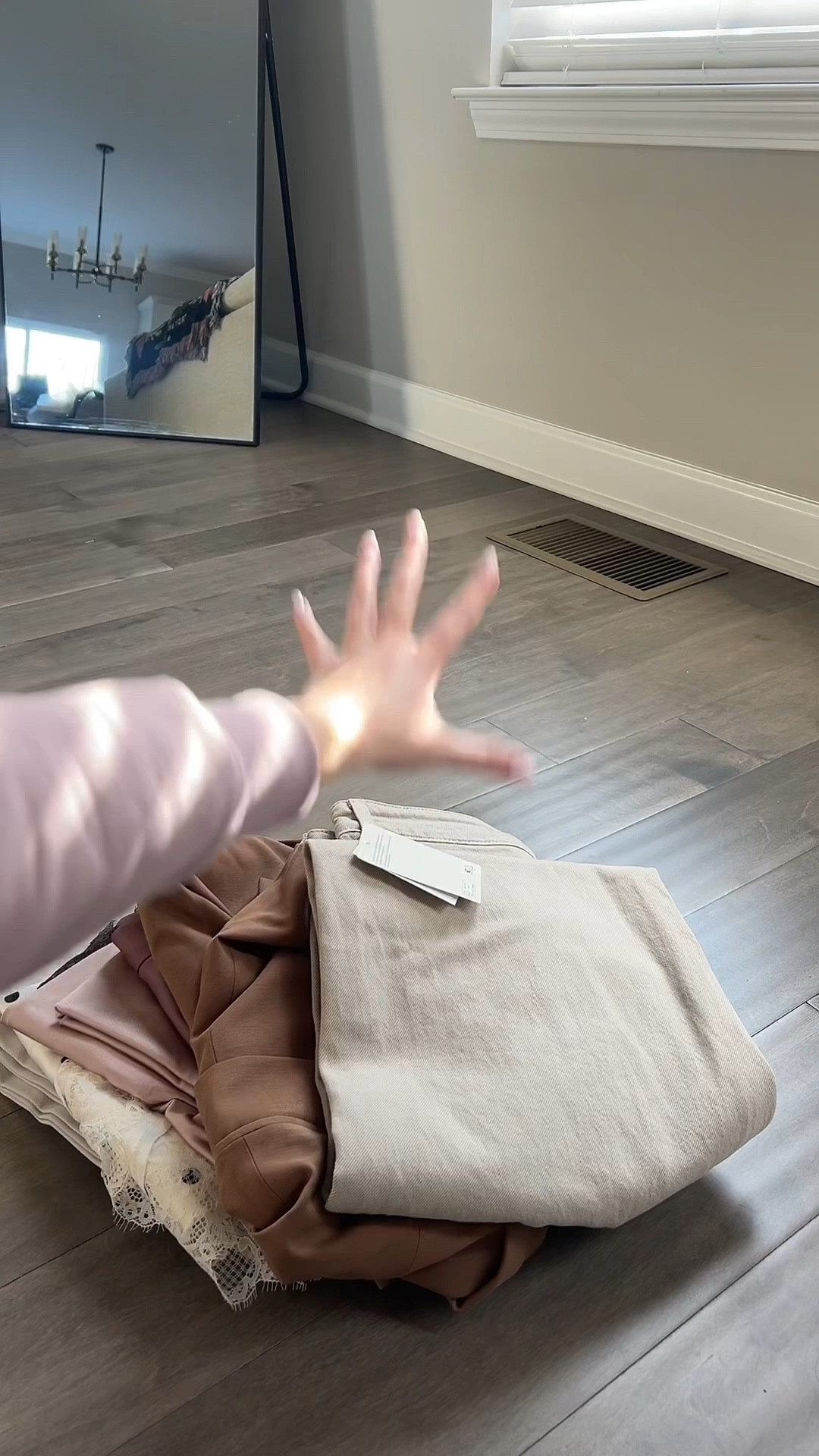 H&M spring new arrivals haul!
Lace trim dress 
Lace trim satin skirt 
Polka dot dress
Tan wide leg jeans 
Brown blazer 
Placemats 
Napkins 
Layered necklace 
Cuff bracelet 

#LTKunboxing #LTKHome #LTKhaul