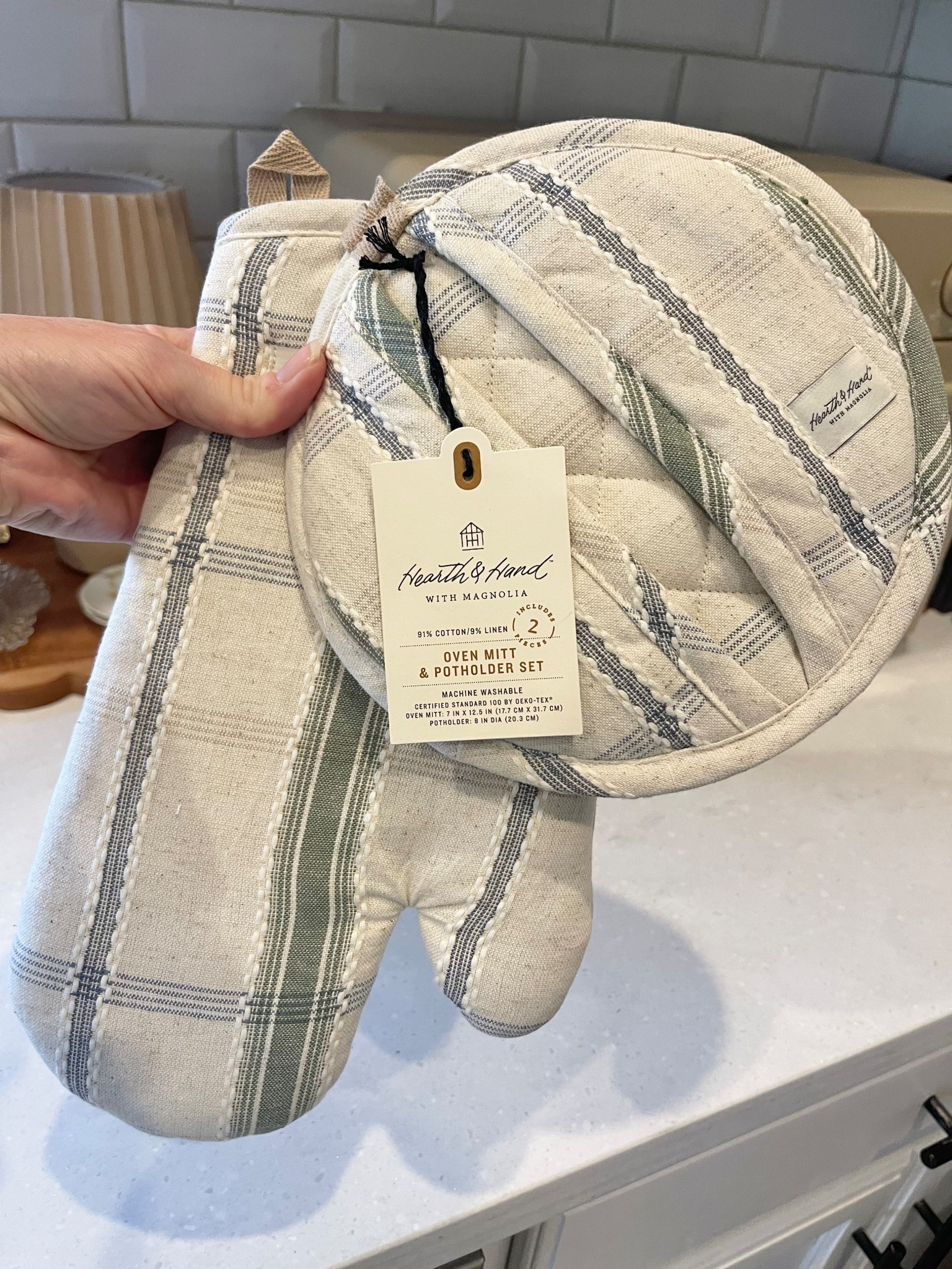 Oven mitt set from Hearth & Hand 

#LTKSeasonal #LTKHome #LTKmomlife