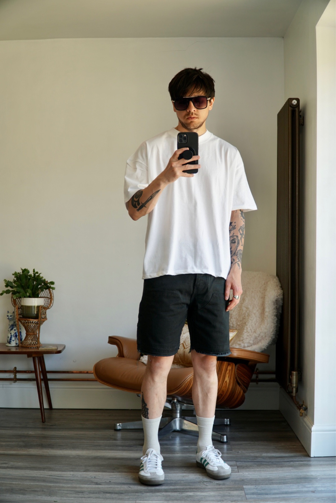 Look 2 with the Carpenter Shorts from @boohoomanofficial @Shop.LTK #liketk.it