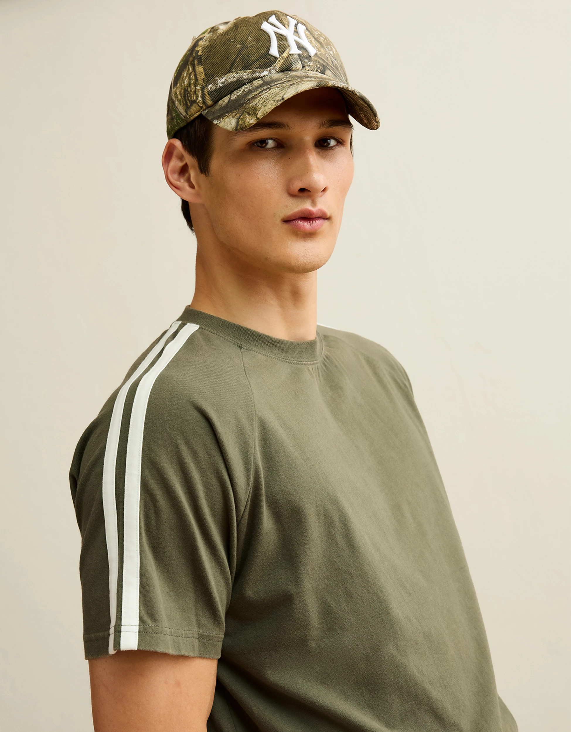 '47 Brand New York Yankees Realtree Apx Clean Up Hat | American Eagle Outfitters (US & CA)