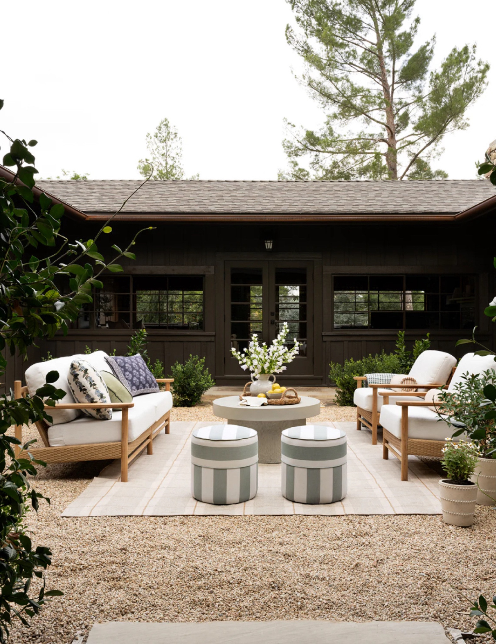 Beautiful outdoor design 

#LTKStyleTip #LTKHome #LTKSeasonal