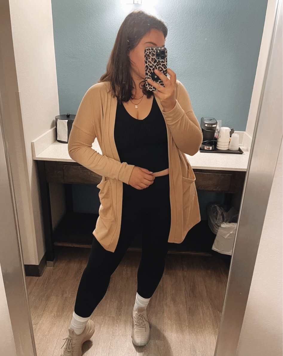 Go to travel outfit! #travel #traveloutfit #travelstyle 