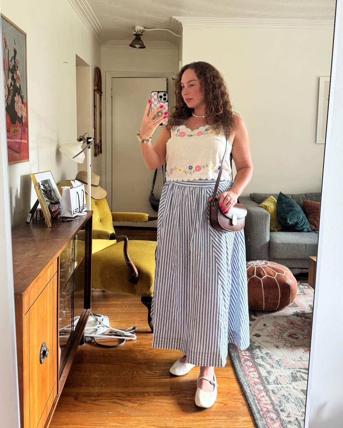 Size 12 skirt size 8 top (top fits big)

#LTKcanada #LTKmidsize #LTKsummer