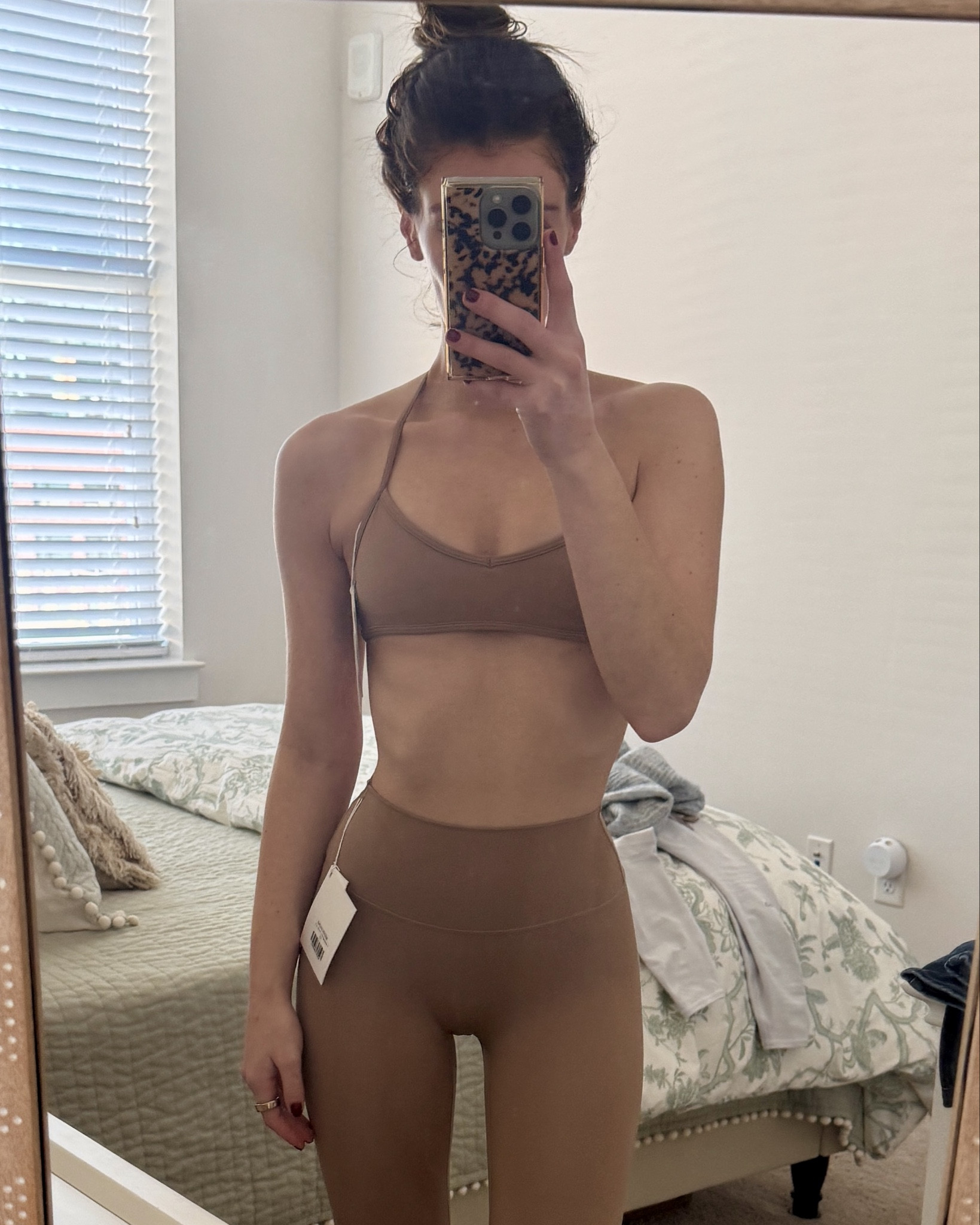 decided to finally try CSB & my first order just arrived! honestly SHOCKED at how great the fabric is quality is - it’s so soft, the perfect amount of compression to snatch you in the right places, yet still stretchy & comfortable! 10/10 definitely try a workout set from CSB 

fits true to size - wearing an XS in both top & bottoms 

pilates outfit, workout wear, gym outfit, active sets, legging set, truffle brown, light neutral, hot girl walk 

#LTKfitnessgoals #LTKActive