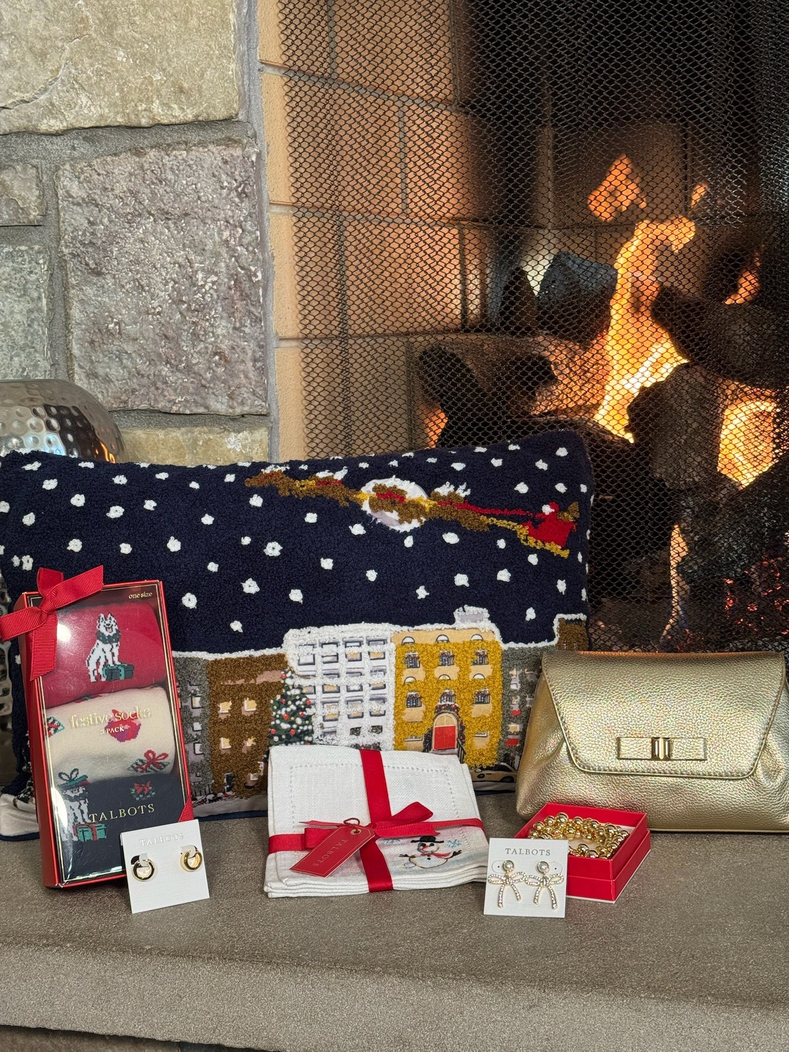 Looking to fill some stockings and wrap some gifts for under the tree this holiday season? We’ve found some amazing friends at Talbots! We love the needle point pillow, wreath earrings, and sock set! 

#LTKGiftGuide #LTKHoliday #LTKSeasonal