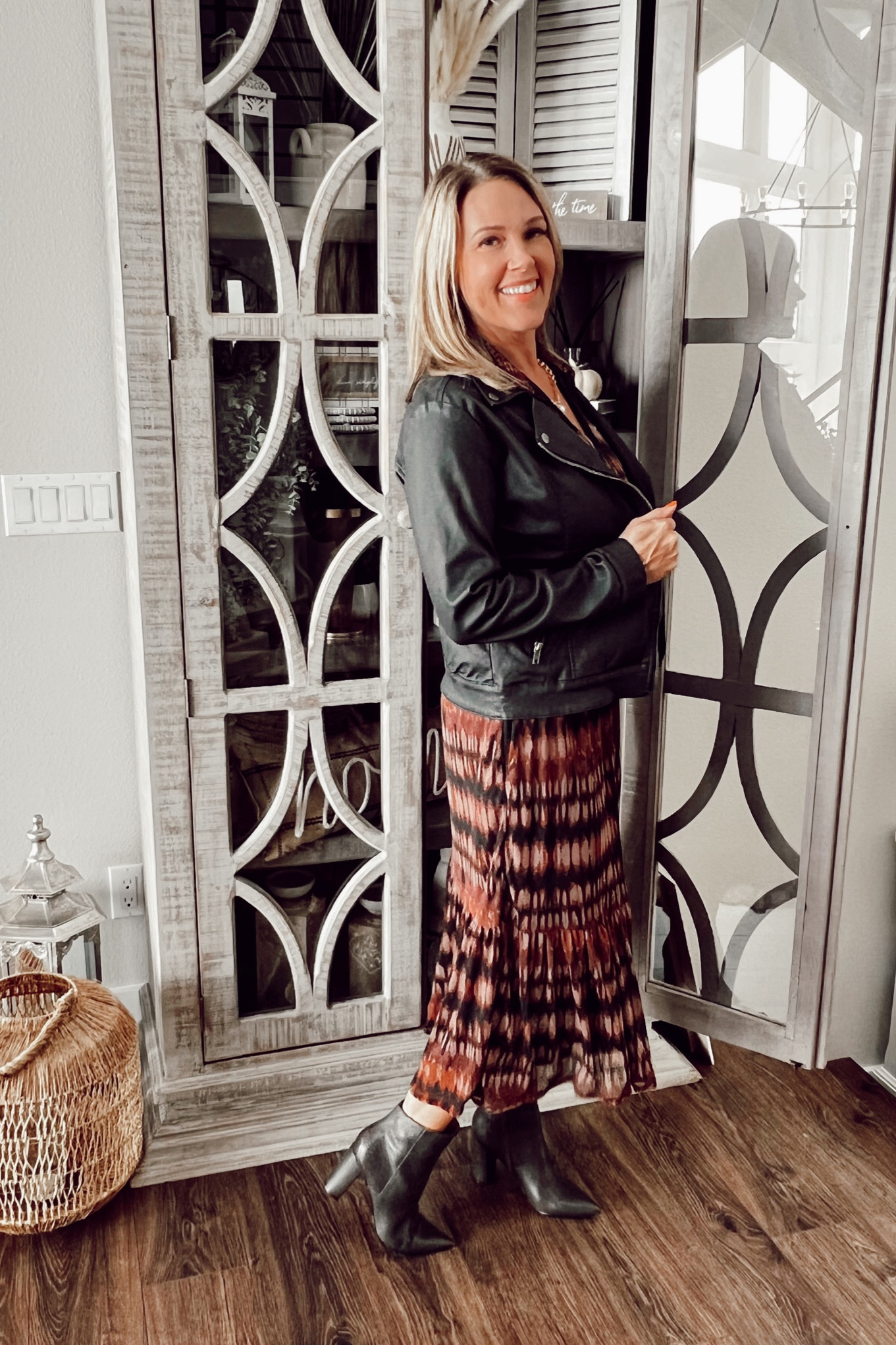 Going to a fall wedding?
Here is the perfect look 

#LTKSeasonal #LTKwedding #LTKworkwear