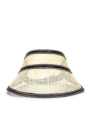 Janessa Leone | FWRD 