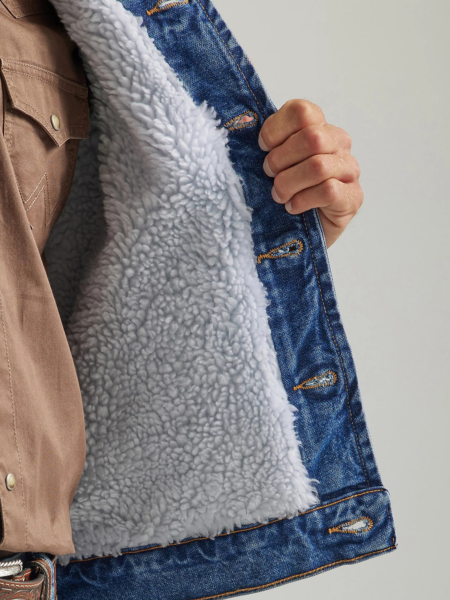 Wrangler® Western Sherpa Lined Denim Jacket in Stonewash Sherpa | Wrangler