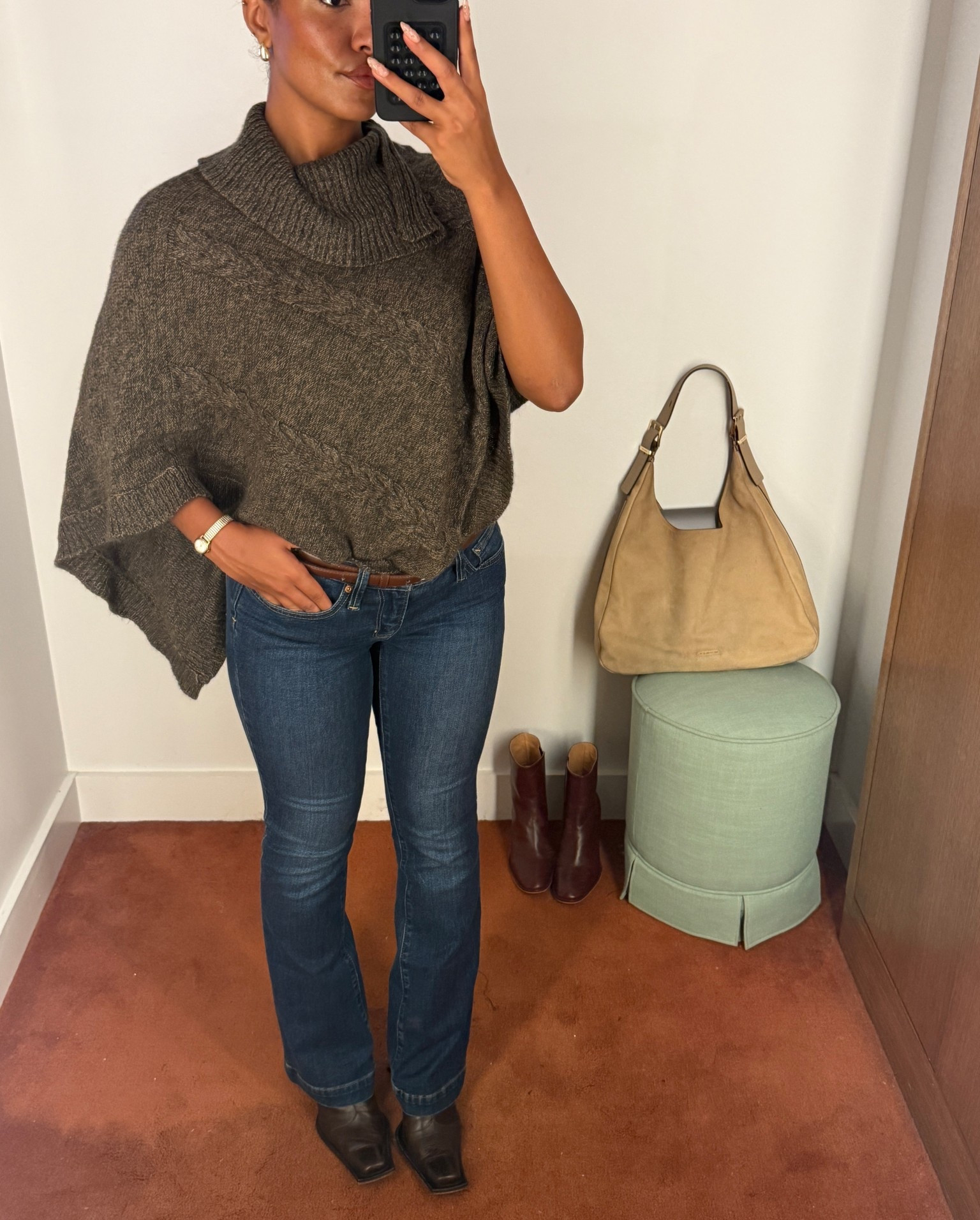 Low rise jeans || wearing size 26 